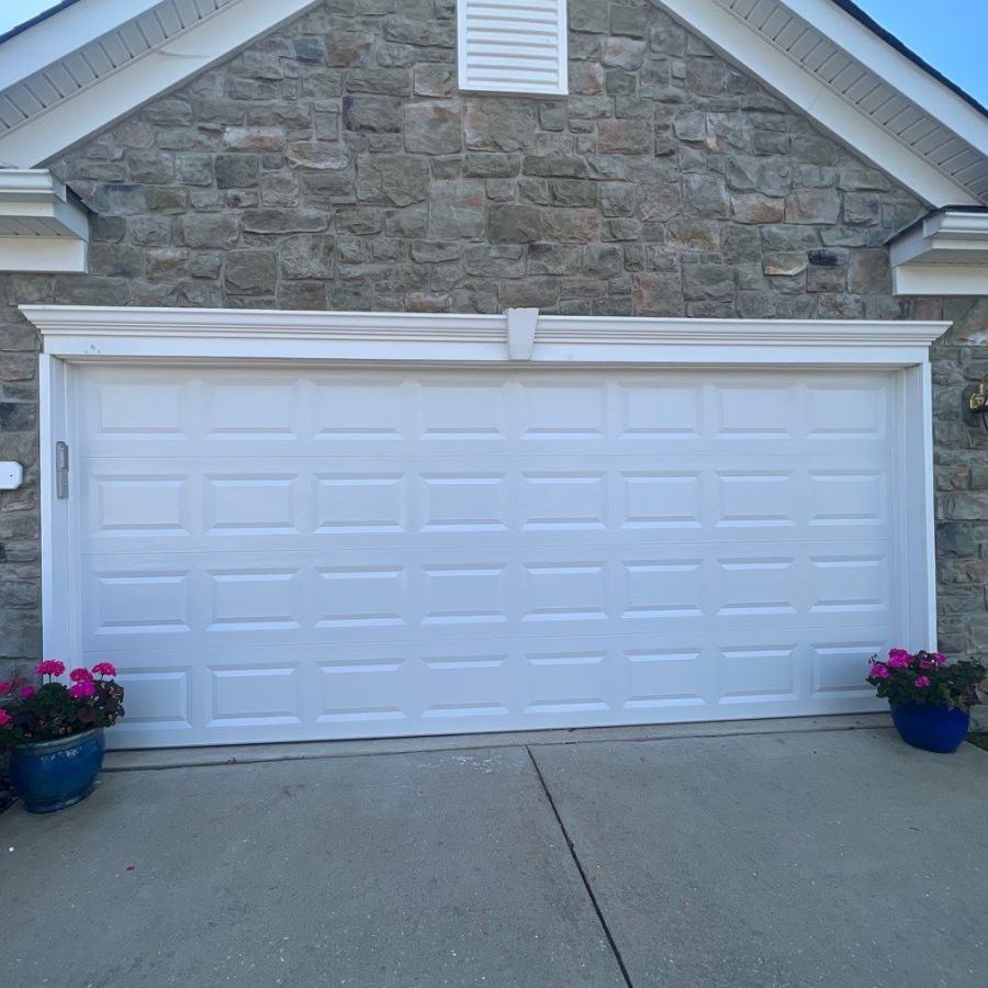 At Armin’s Garage Doors, we offer an extensive range of garage door options to suit the diverse needs of Gaithersburg residents.