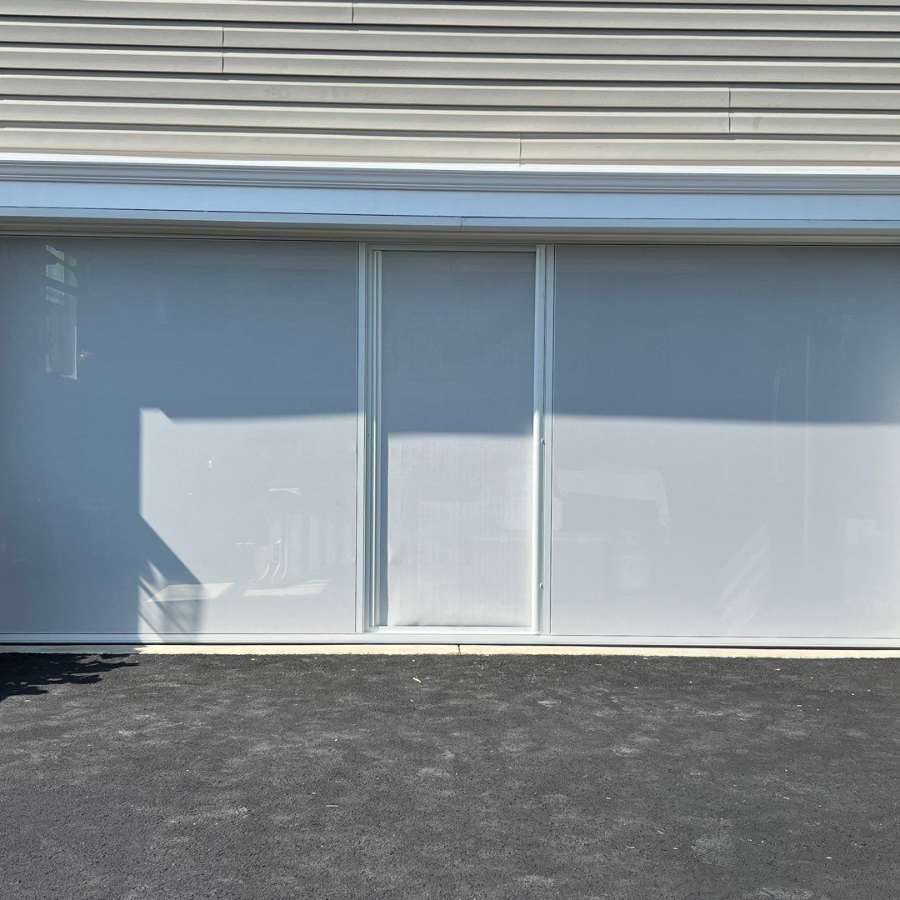 Starting on the journey of installing retractable screens can seem daunting, but we’re here to make it a breeze.